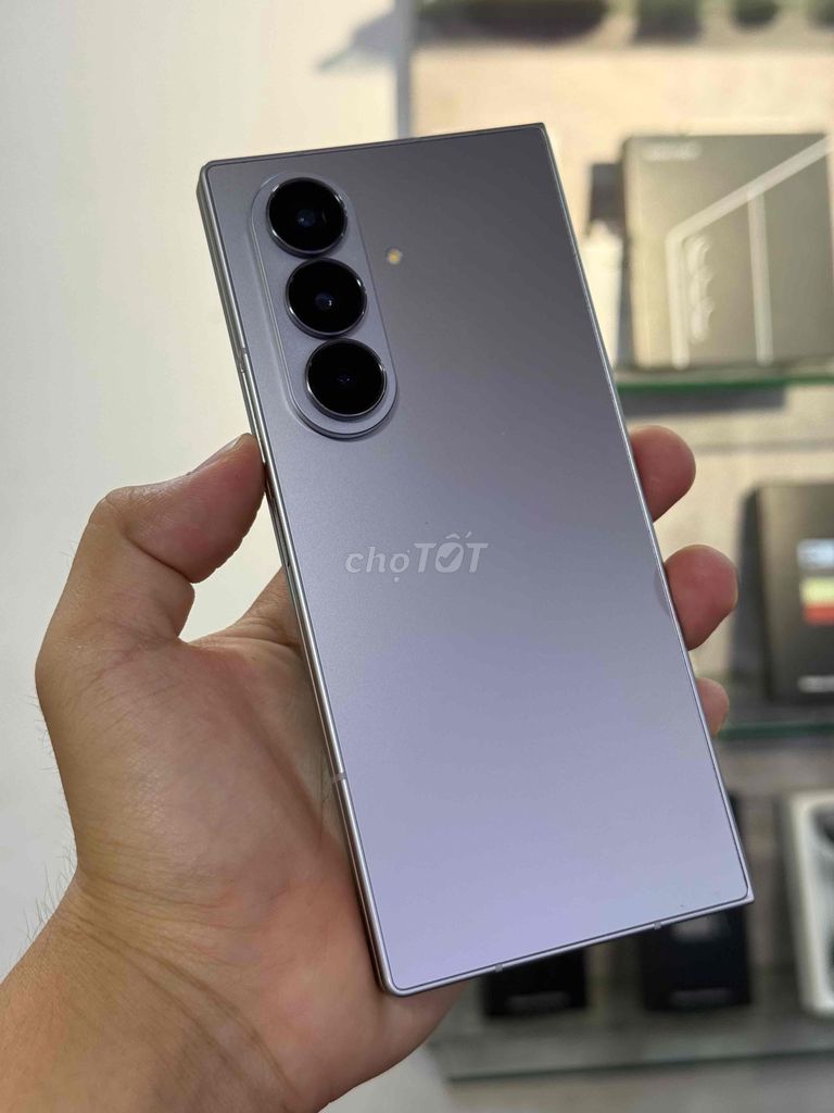 Samsung Z Fold 7 512GB Xám 99%. Mua bán Điện thoại tại Quận 3 Tp Hồ Chí Minh được đăng bởi Phone2Hand hình 1
