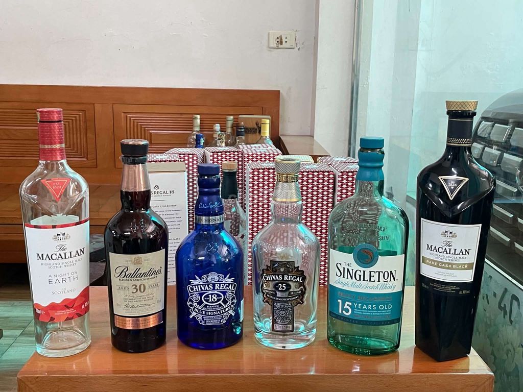 Vỏ rượu Thủy tinh 700ml