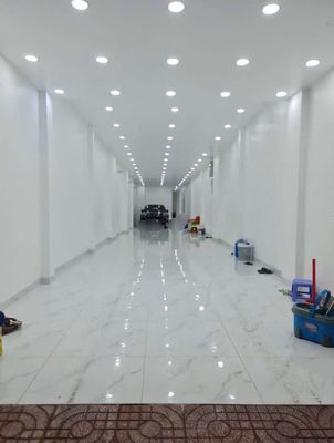 MT Tạ Quang Bửu, 5X40, 1TRỆT 4LẦU, 8pn 5wc. Cho thuê nhà ở tại Quận 8 Tp Hồ Chí Minh được đăng bởi Nhà Đất Minh Đức