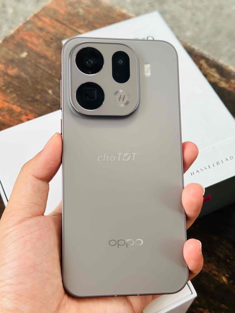 Oppo Find X9 Pro 16/512 Titan Fullbox. Mua bán Điện thoại tại Quận Hà Đông Hà Nội được đăng bởi DPhone hình 1