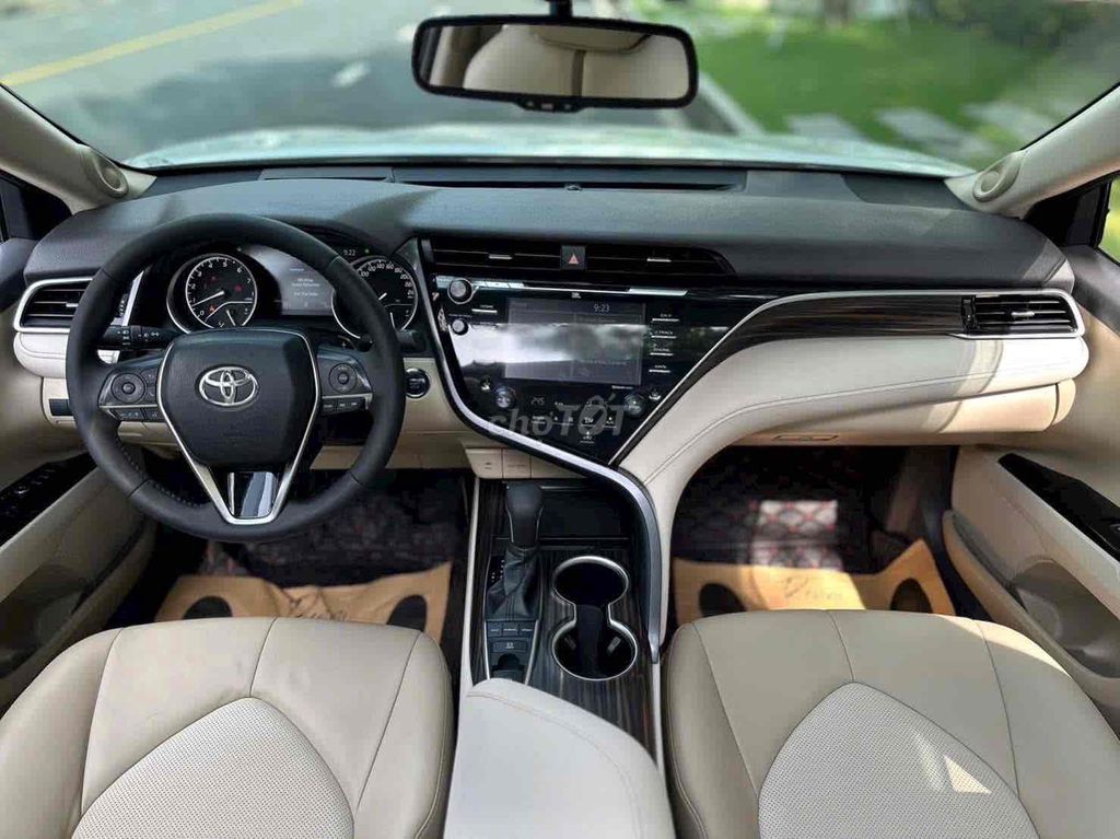 Toyota Camry 2.5Q 2019 xe full lịch sử hãng. Mua bán Ô tô tại Quận 1 Tp Hồ Chí Minh được đăng bởi Nguyên hình 6