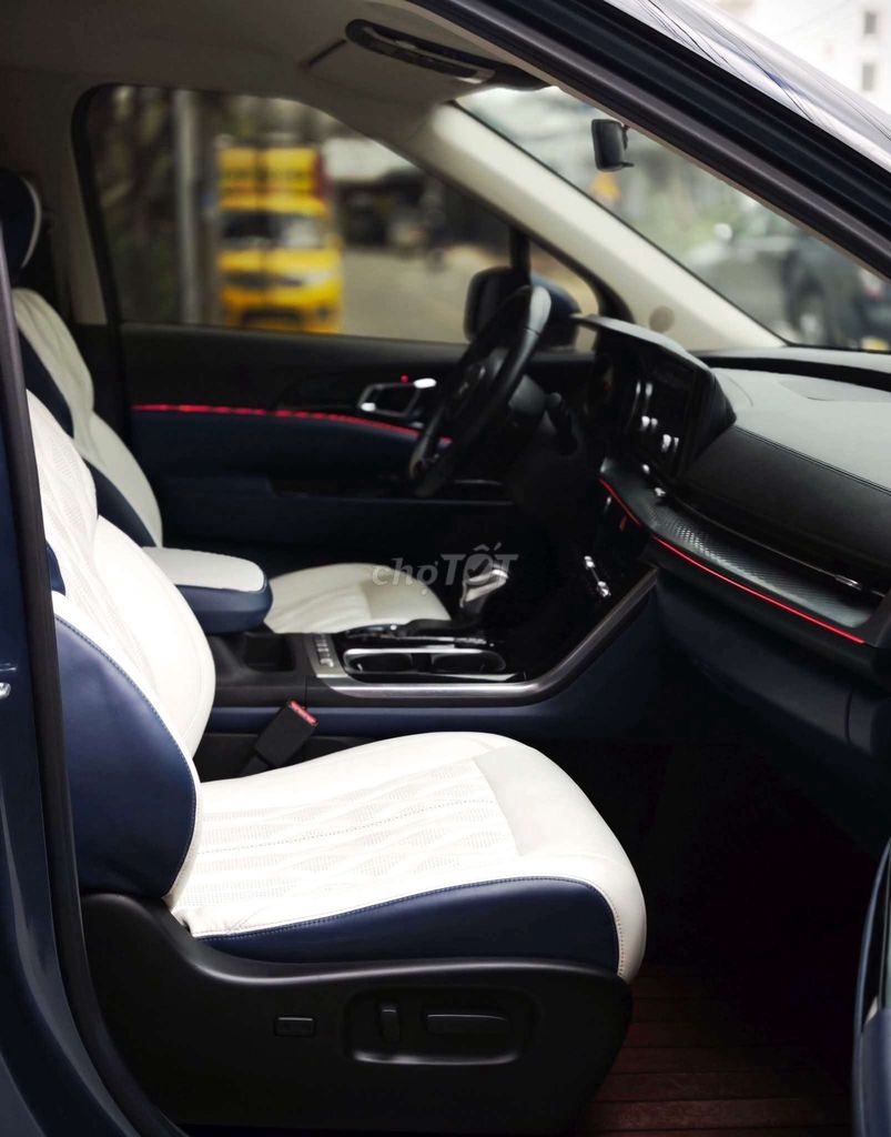 2022 2.2D Luxury up full nội thất ( ghế, sàn, cửa). Mua bán Ô tô tại Thành phố Đà Lạt Lâm Đồng được đăng bởi Thành hình 6