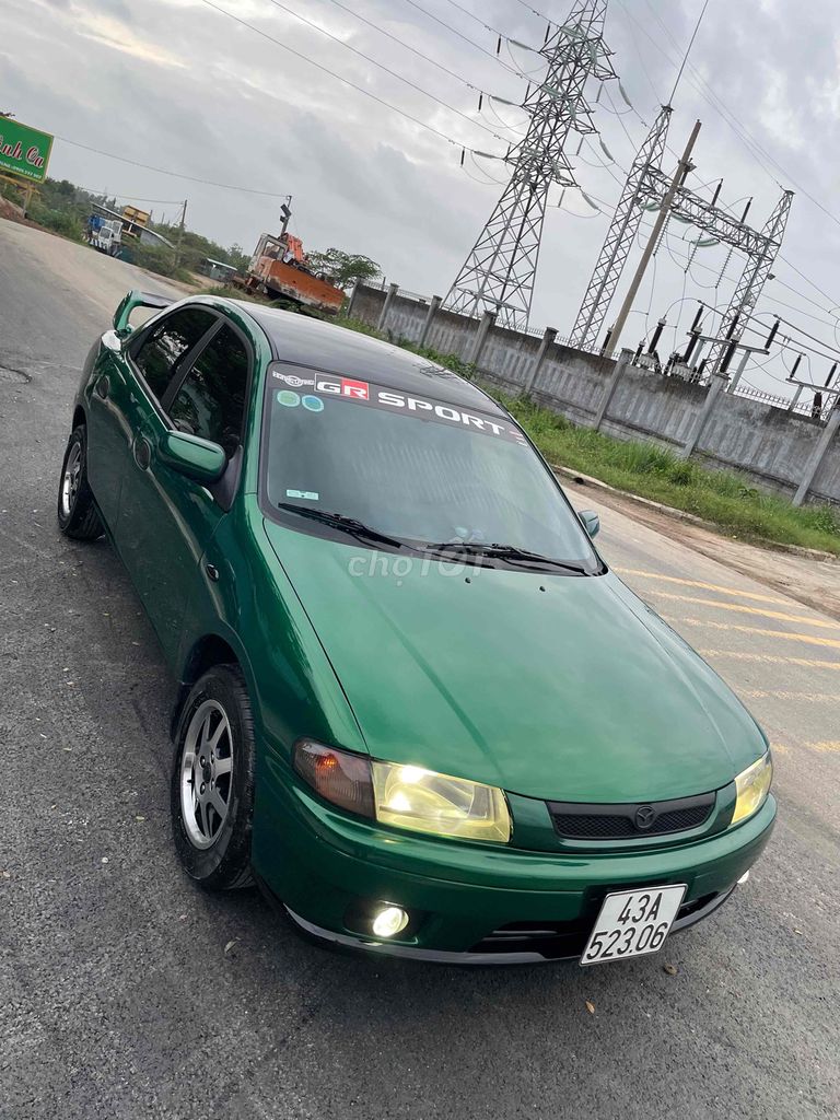 Mazda 323 2000 синяя