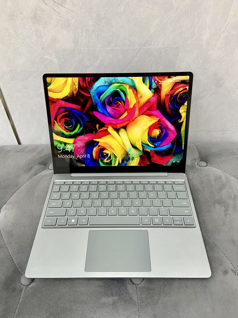 Surface Laptop Go 2 i5-1145G7 8G 256G 12' HD TOUCH