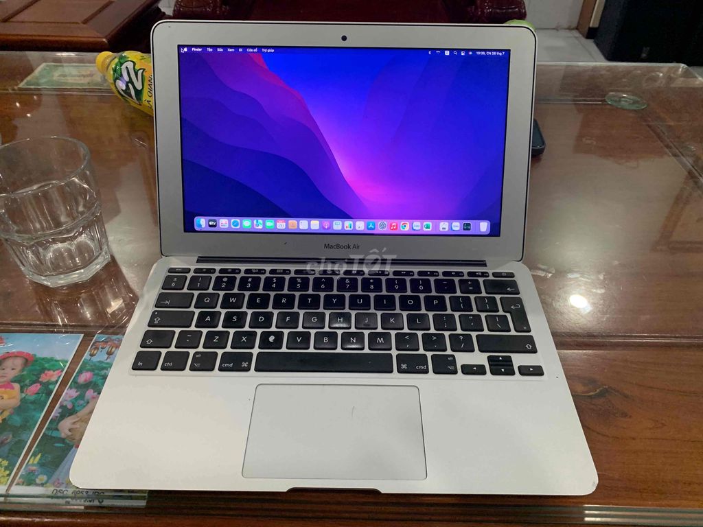 Apple MacBook Air Bạc Retina Like New. Mua bán Laptop tại Quận 7 Tp Hồ Chí Minh được đăng bởi Nguyễn Long hình 1
