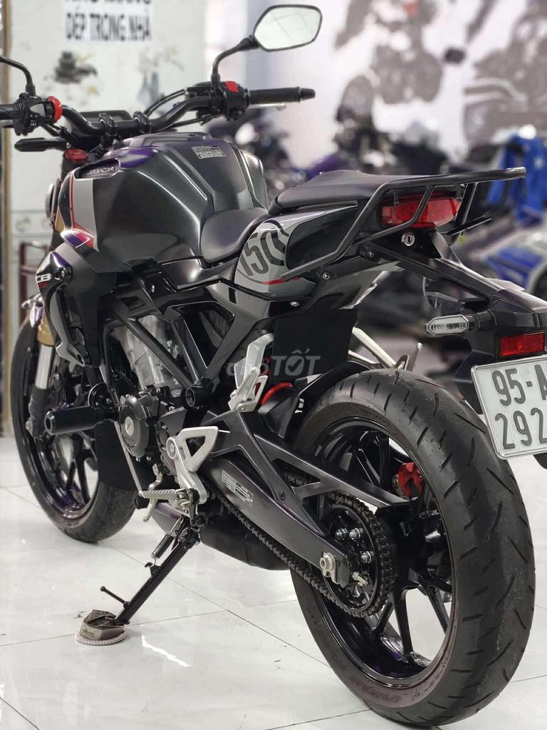 Honda CB150 ABS 2020 Đen 8700 km. Mua bán Xe máy tại Huyện Bình Chánh Tp Hồ Chí Minh được đăng bởi Hoán Nguyễn hình 10