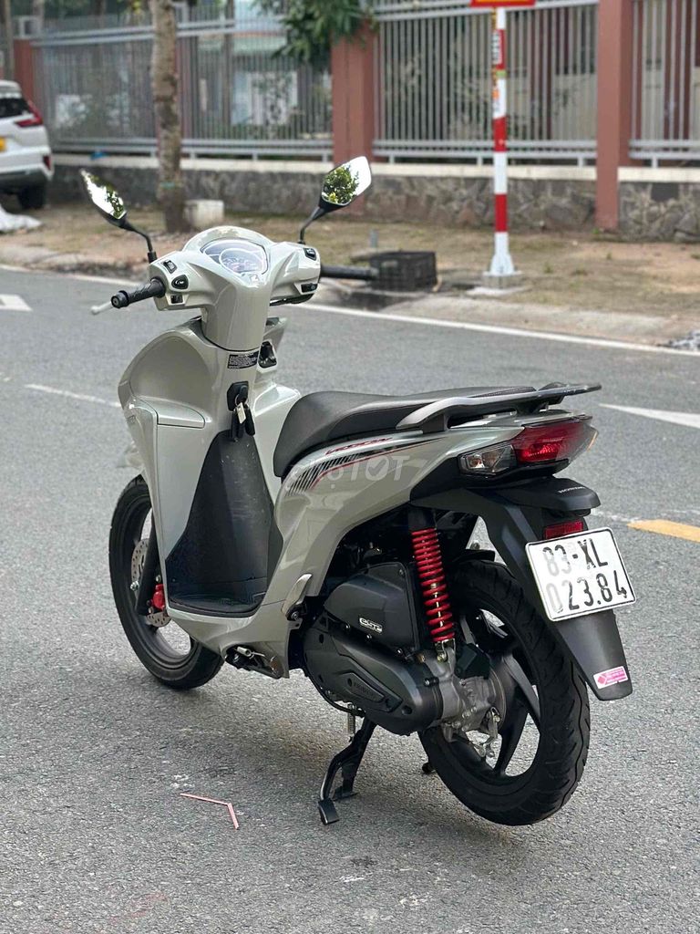 VISION SPORT 2023  – MÁY ZIN CHÍNH CHỦ. Mua bán Xe máy tại Thành phố Thủ Dầu Một Bình Dương được đăng bởi Xe Máy Bình Dương hình 7