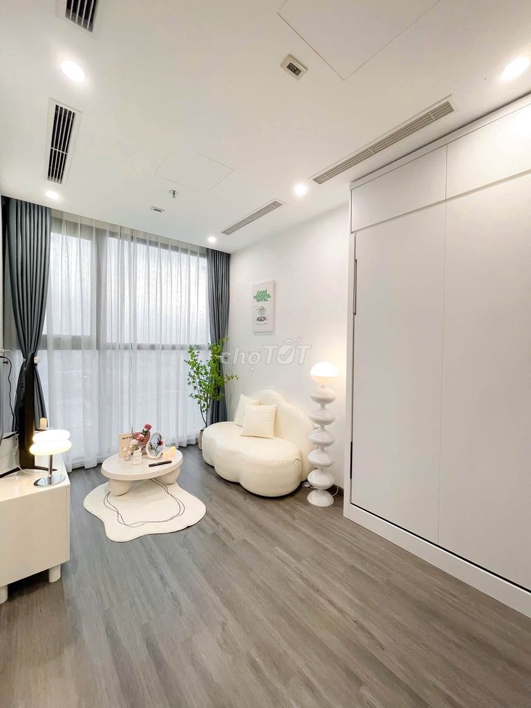 Студия с мебелью и техникой в Vinhomes Ocean Park