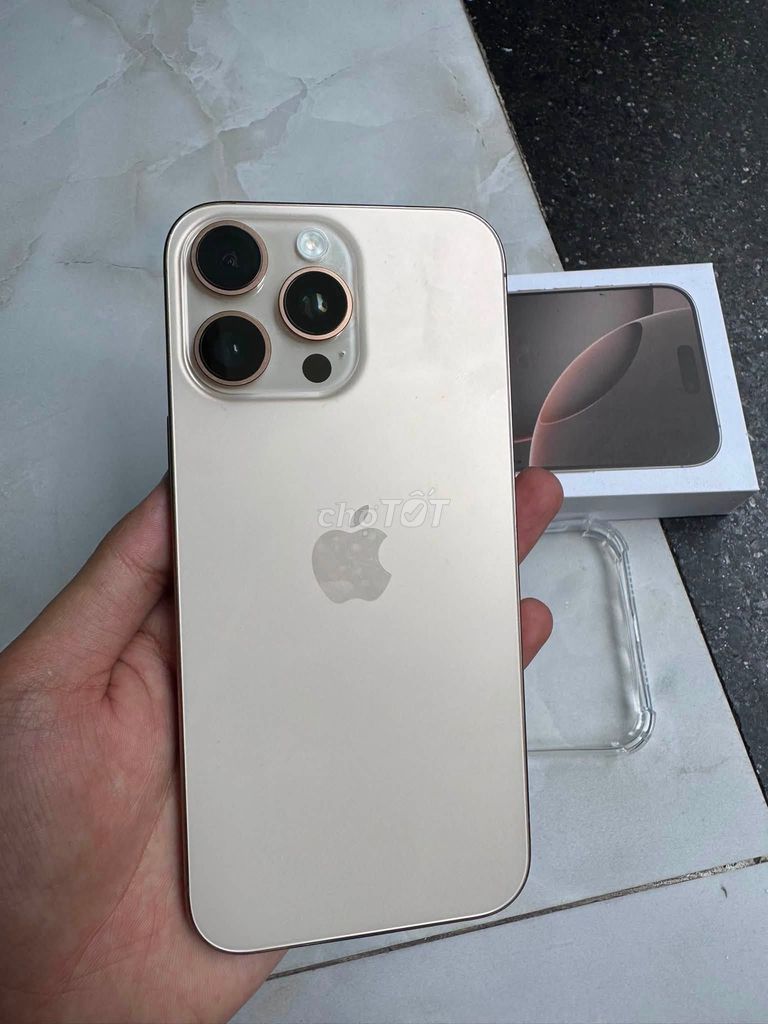 Apple iPhone 16 Pro Max 256GB Vàng. Mua bán Điện thoại tại Quận 1 Tp Hồ Chí Minh được đăng bởi Hội Đồ Điện Tử hình 1