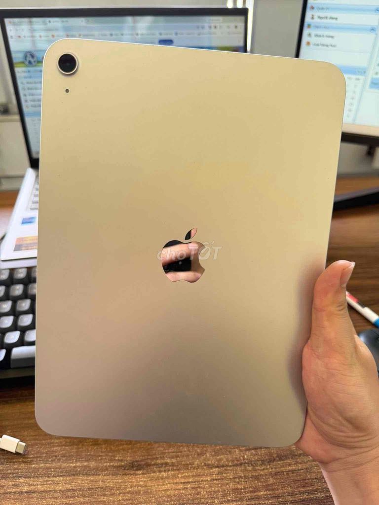 Apple iPad A16 Vàng. Mua bán Máy tính bảng tại Thị xã Bến Cát Bình Dương được đăng bởi Trung Trung hình 1