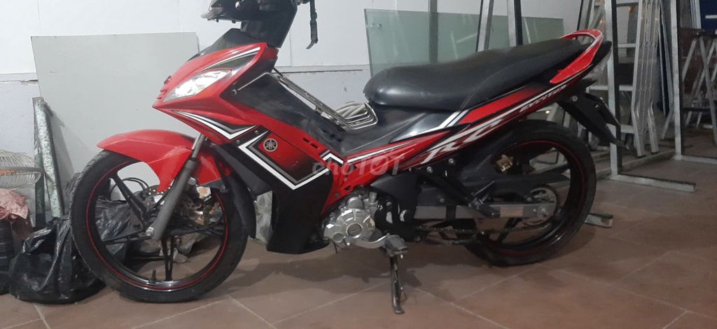 Yamaha Exciter 2014 135cc Đỏ đen. Mua bán Xe máy tại Thị xã Tân Uyên Bình Dương được đăng bởi Nhi Yến hình 1