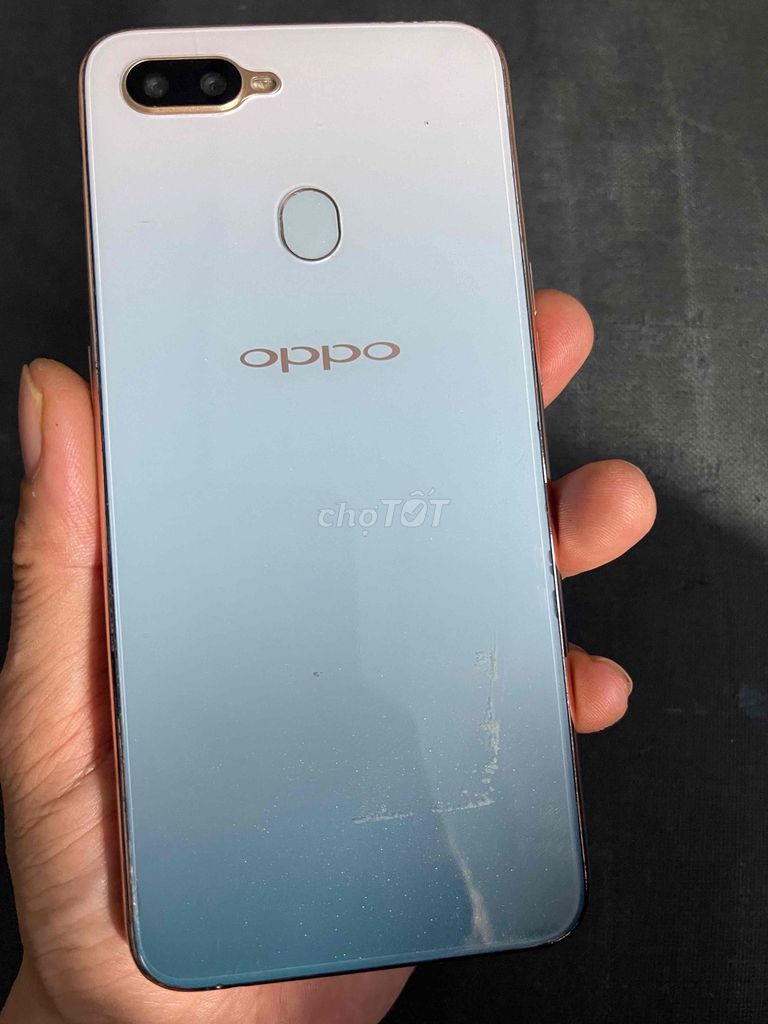 Oppo F9 64GB Trắng mới 98% như hình. Mua bán Điện thoại tại Quận 8 Tp Hồ Chí Minh được đăng bởi ngothanhdieungo hình 1