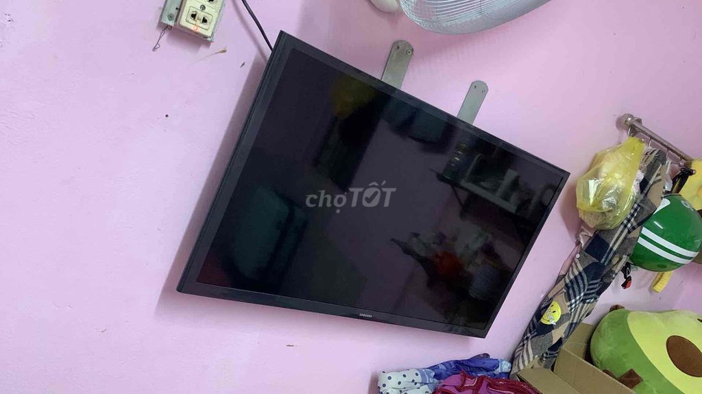 Tivi Samsung 32 kết nối cục bos. Mua bán Tivi, Âm thanh tại Thành phố Mỹ Tho Tiền Giang được đăng bởi LB Ttttt hình 1
