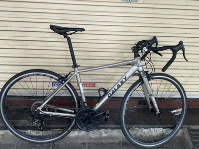 thanhly xe Galaxy khung nhôm siêu nhẹ còn 90%. Mua bán Xe đạp tại Quận Hai Bà Trưng Hà Nội được đăng bởi dung 50 thịnh yên