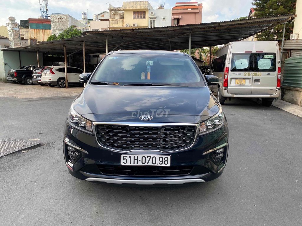 Kia Sedona 2019 Luxury D - 72000 km. Mua bán Ô tô tại Quận Tân Bình Tp Hồ Chí Minh được đăng bởi chính chủ cho thuê hình 1