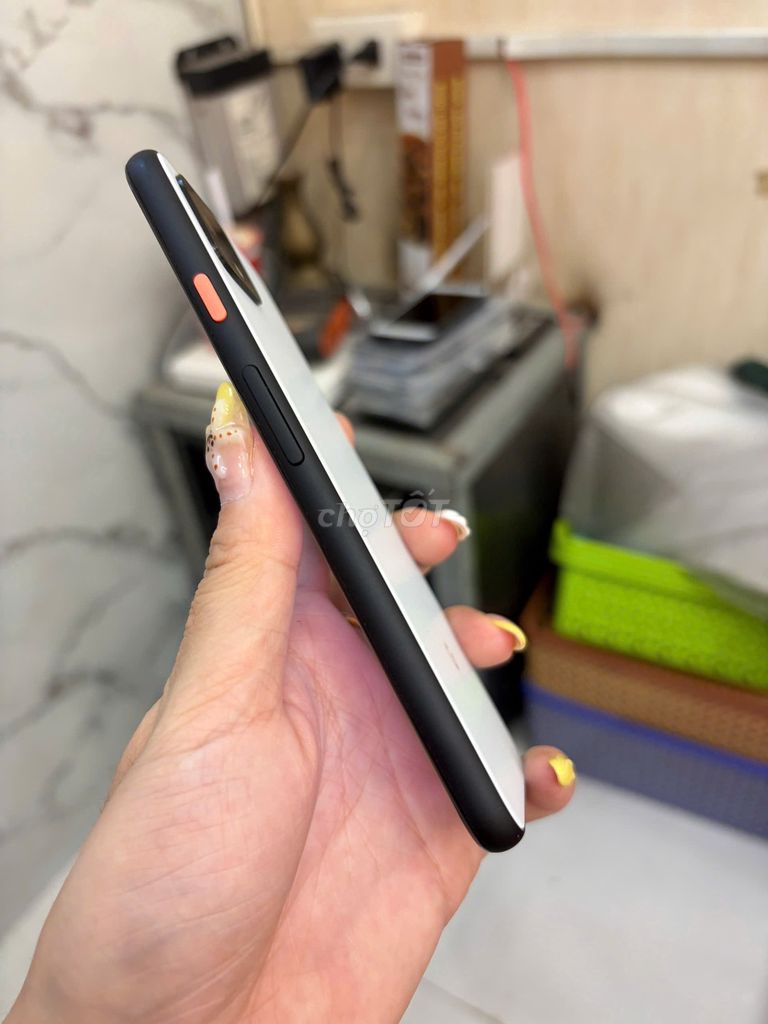 Google Pixel 4 Trắng. Mua bán Điện thoại tại Thành phố Phan Thiết Bình Thuận được đăng bởi Võ Văn Sỹ hình 1