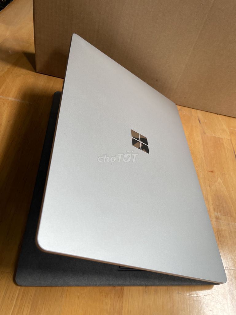 Surface laptop 4, core i5, 8G, 256G, 13,5in