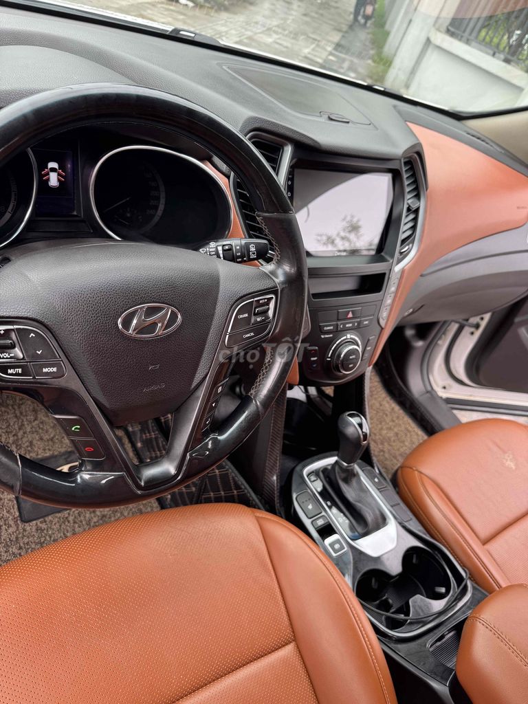 Hyundai SantaFe 2016 Full xăng Premium biển Hà Nôi. Mua bán Ô tô tại Quận Thanh Xuân Hà Nội được đăng bởi Nguyễn Quang Đức hình 11