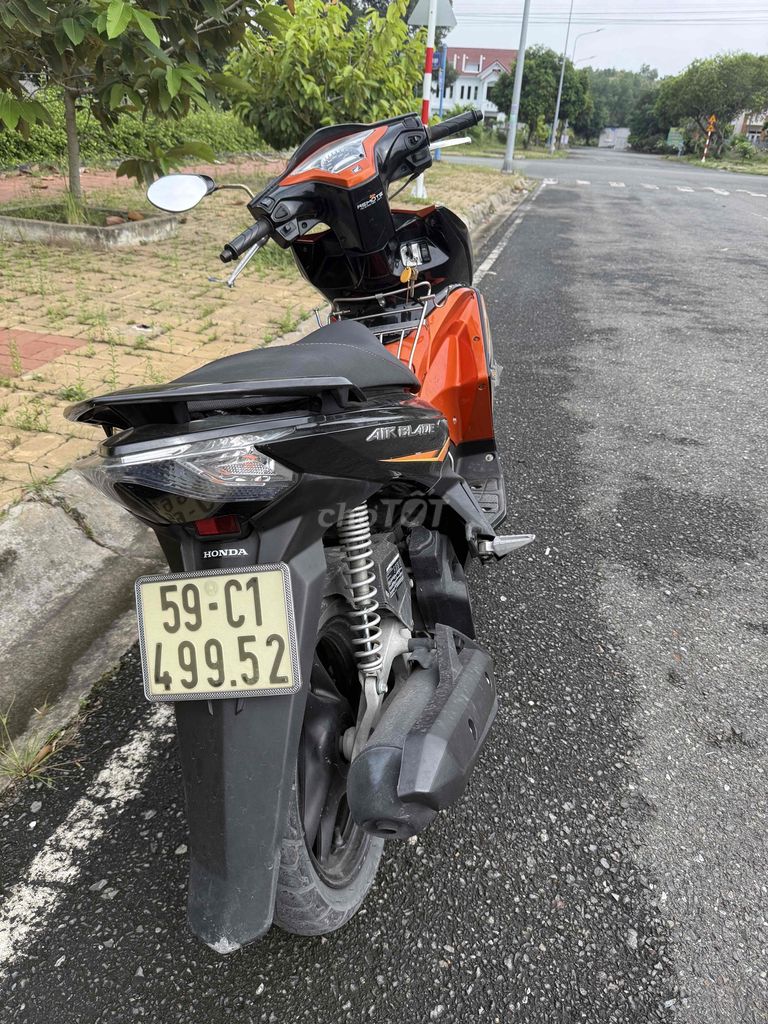Bán xe Airblade AB đen cam 2013. Mua bán Xe máy tại Huyện Nhơn Trạch Đồng Nai được đăng bởi Anh Tuấn hình 4