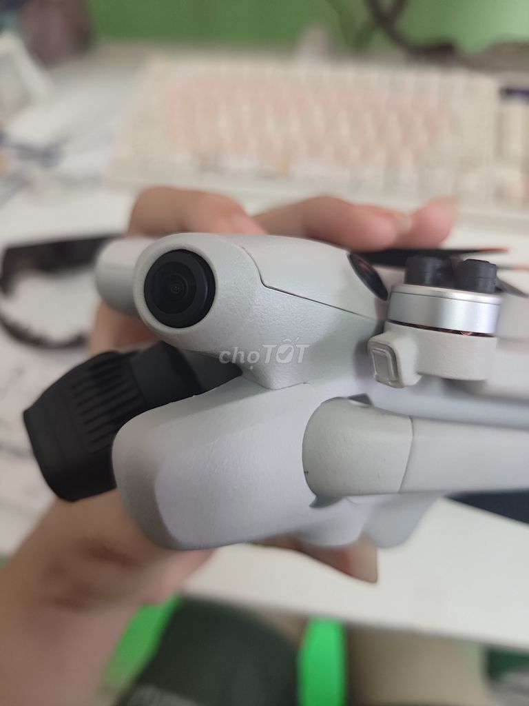 Combo Dji Mini 4 Pro + Dongle 2 + 1 Pin plus 3k8