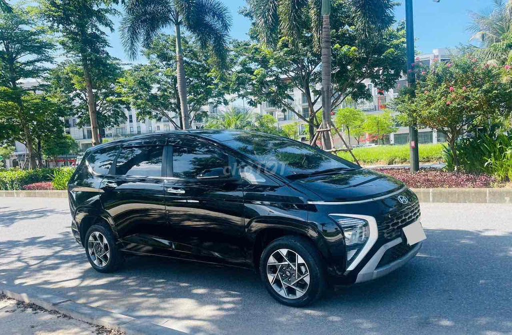 Hyundai Stargazer 2022 1.5 Đặc Biệt - 55000 km. Mua bán Ô tô tại Huyện Đan Phượng Hà Nội được đăng bởi Dương Xuân Trường hình 2