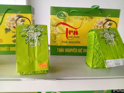 Trà Thái Nguyên 200gr, gói xanh. Mua bán Đồ ăn, thực phẩm và các loại khác tại Huyện Vĩnh Tường Vĩnh Phúc được đăng bởi HOÀNG HƯỜNG
