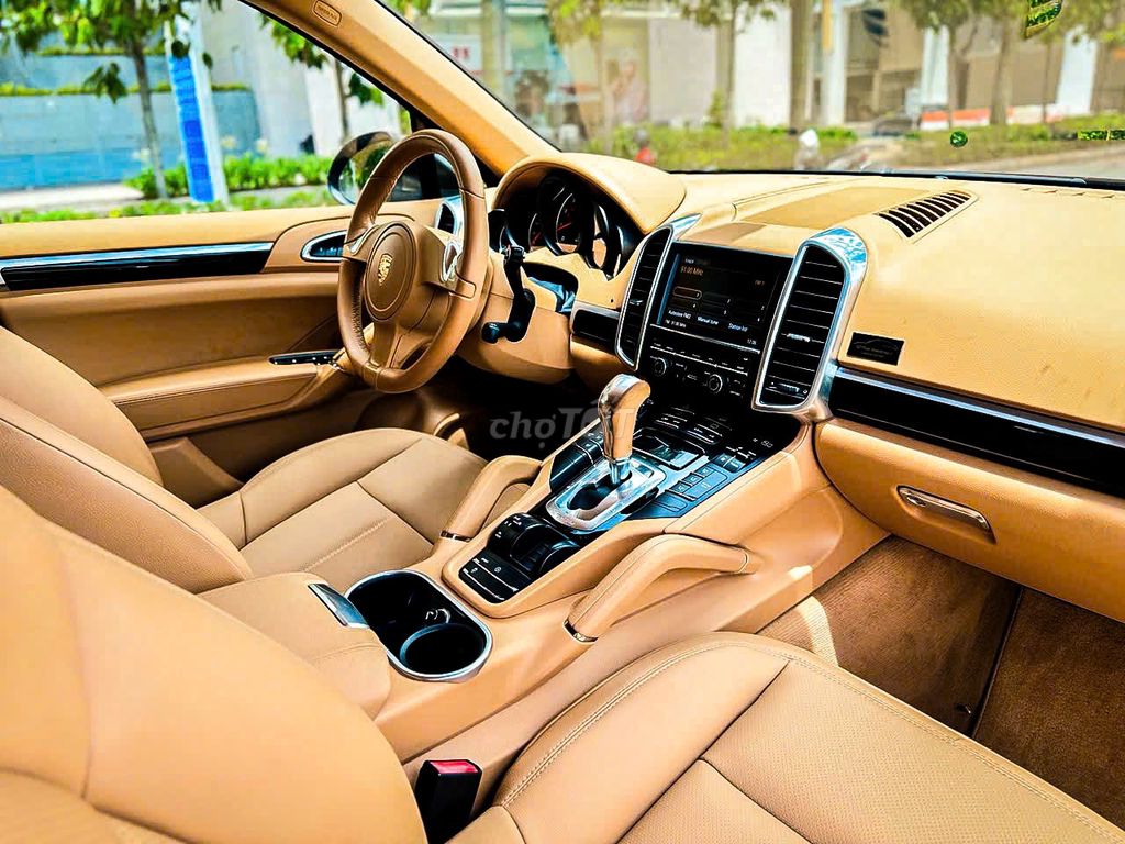 Siêu phẩm Porsche Cayenne Model 2014. Mua bán Ô tô tại Quận 7 Tp Hồ Chí Minh được đăng bởi JENNIE hình 12