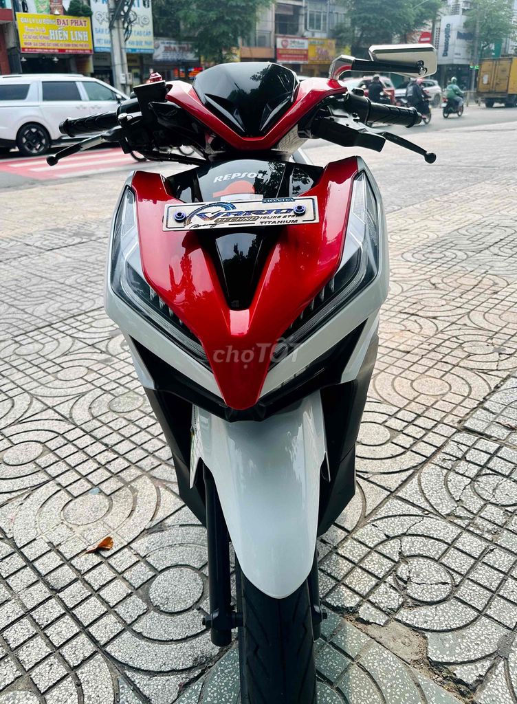 Honda Vario 150 2020 красно-белый