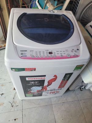 Máy giặt Toshiba 9kg lòng giặt khổng lồ