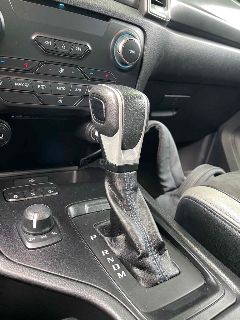 Ford Ranger 2021 Raptor 4x4 AT - 63000 km. Mua bán Ô tô tại Quận 3 Tp Hồ Chí Minh được đăng bởi Duy Vỹ hình 8