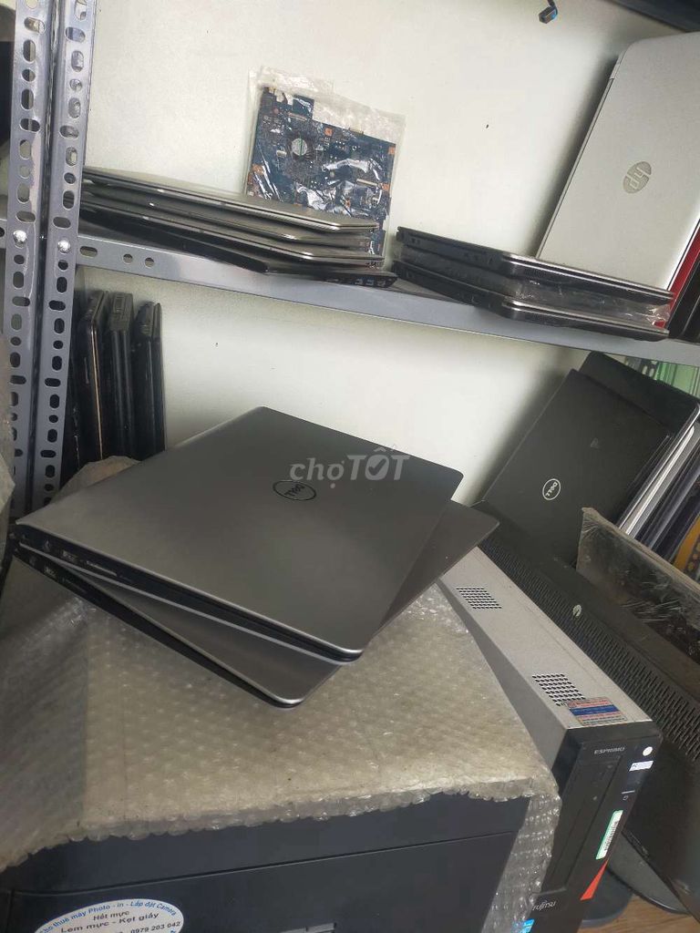 Dell i5/R8gb/Cad rời mỏng đẹp