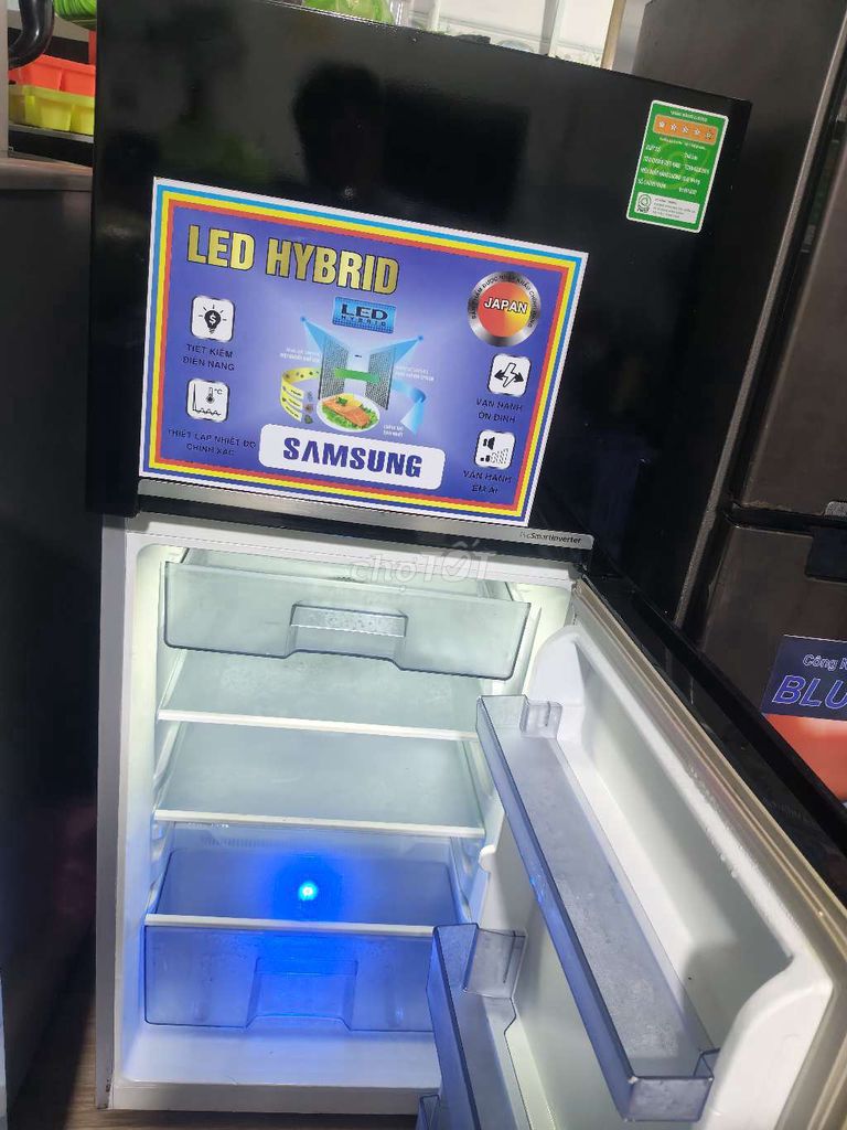 Tủ lạnh Samsung Inverter 180L Đen. Mua bán Tủ lạnh tại Huyện Hóc Môn Tp Hồ Chí Minh được đăng bởi long hình 1