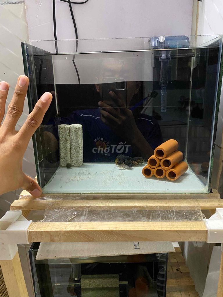 Hồ cá Kính Đen, trắng 25x20x25. Mua bán Phụ kiện, Thức ăn, Dịch vụ tại Quận Bình Thuỷ Cần Thơ được đăng bởi Nguyễn Thanh Cường hình 1