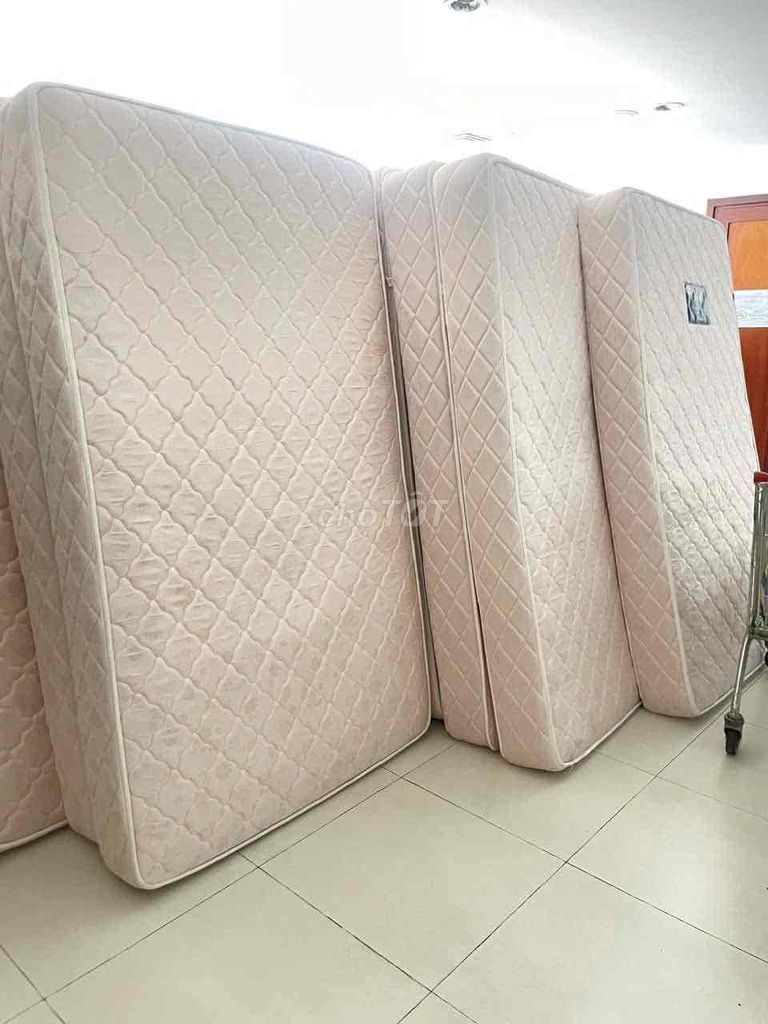 Nệm Liên Á Bello 2mx2mx20cm Trắng kem. Mua bán Giường, chăn ga gối nệm tại Quận Tân Phú Tp Hồ Chí Minh được đăng bởi thanh thuý hình 1