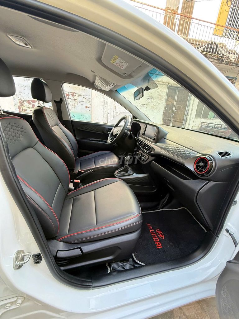 Hyundai Grand i10 2022 1.2 AT - 44000 km. Mua bán Ô tô tại Quận Bình Thạnh Tp Hồ Chí Minh được đăng bởi Nguyen van dat hình 14
