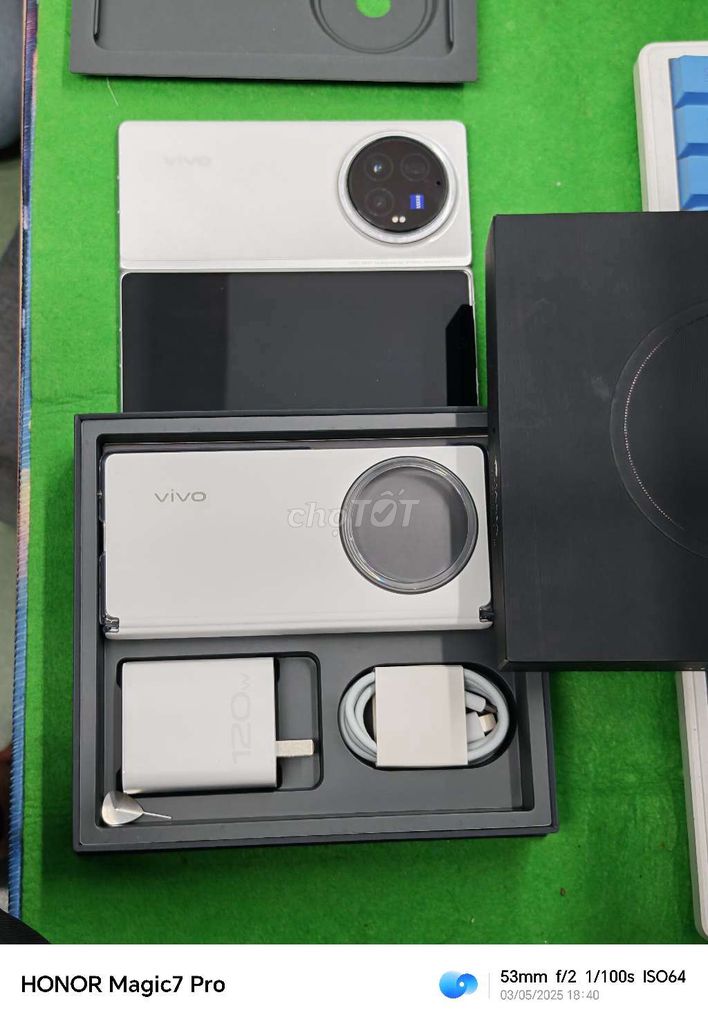 Vivo X Fold 3 Pro 512GB Trắng. Mua bán Điện thoại tại Quận Tân Bình Tp Hồ Chí Minh được đăng bởi Hùng hình 1