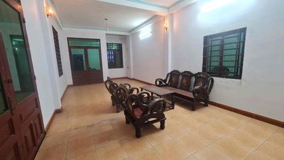 Rent · 7 bd · 380 м² · Quận 7, ул. Đường Chuyên Dùng Chính