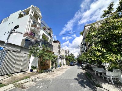 Đất đẹp Linh Trung - KDC đồng bộ cao tầng đường thông 7m có lề đường. Mua bán đất tại Thành phố Thủ Đức Tp Hồ Chí Minh được đăng bởi Tuyền Nguyễn