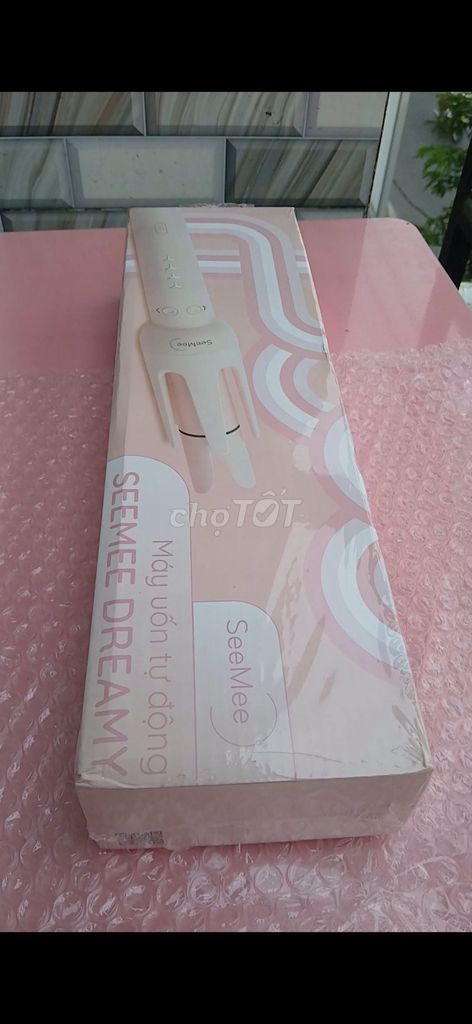 Máy uốn tóc SeeMee Dreamy Hồng Nữ mới nguyên seal. Mua bán Phụ kiện thời trang khác tại Quận 5 Tp Hồ Chí Minh được đăng bởi Hội Đồ Điện Tử hình 1
