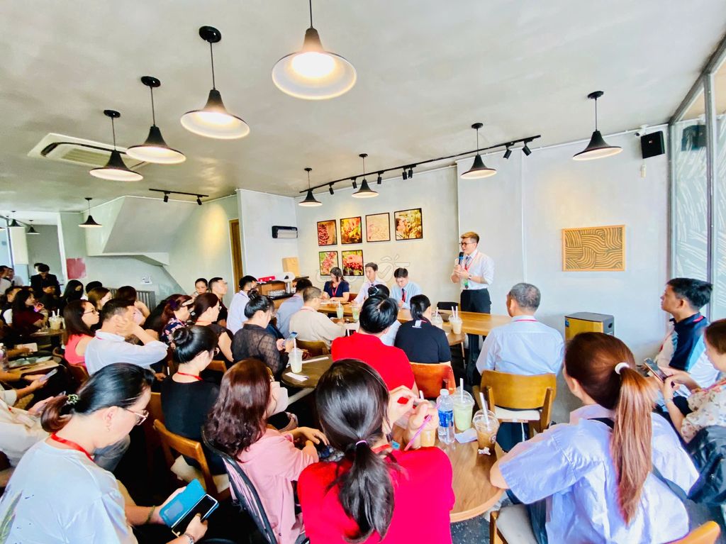 CTV BĐS Bình Dương – Thu Nhập 45–200 Triệu/Tháng. Việc làm tại Thành phố Dĩ An Bình Dương được đăng bởi Công ty Bất động sản Tuấn 123 hình 2