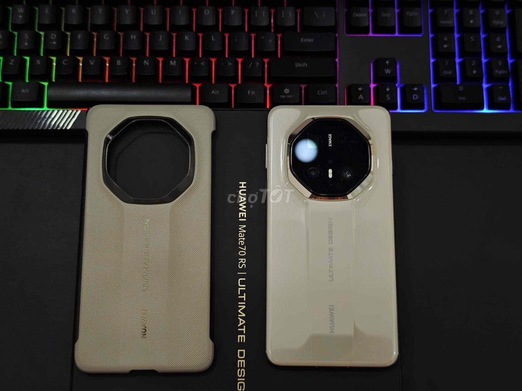 Huawei Mate 70 RS Ultimate 1TB Vàng. Mua bán Điện thoại tại Quận Ninh Kiều Cần Thơ được đăng bởi Nguyễn Toàn hình 1