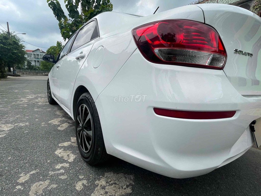 Kia Soluto 2019 MT - 81000 km. Mua bán Ô tô tại Quận 12 Tp Hồ Chí Minh được đăng bởi Salon Ô tô Hoàng Minh Phát hình 3