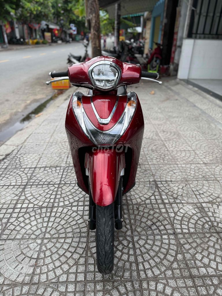 Honda SH Mode 2022 Góp trả trước 9tr. Mua bán Xe máy tại Quận Liên Chiểu Đà Nẵng được đăng bởi Hòa Xe Máy Cũ hình 3