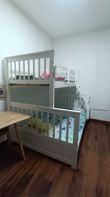 Thanh lý Giường 2 tầng 1.4m và 1.0m dài 2.03m. Mua bán Giường, chăn ga gối nệm tại Quận Bình Tân Tp Hồ Chí Minh được đăng bởi Thuy Trang