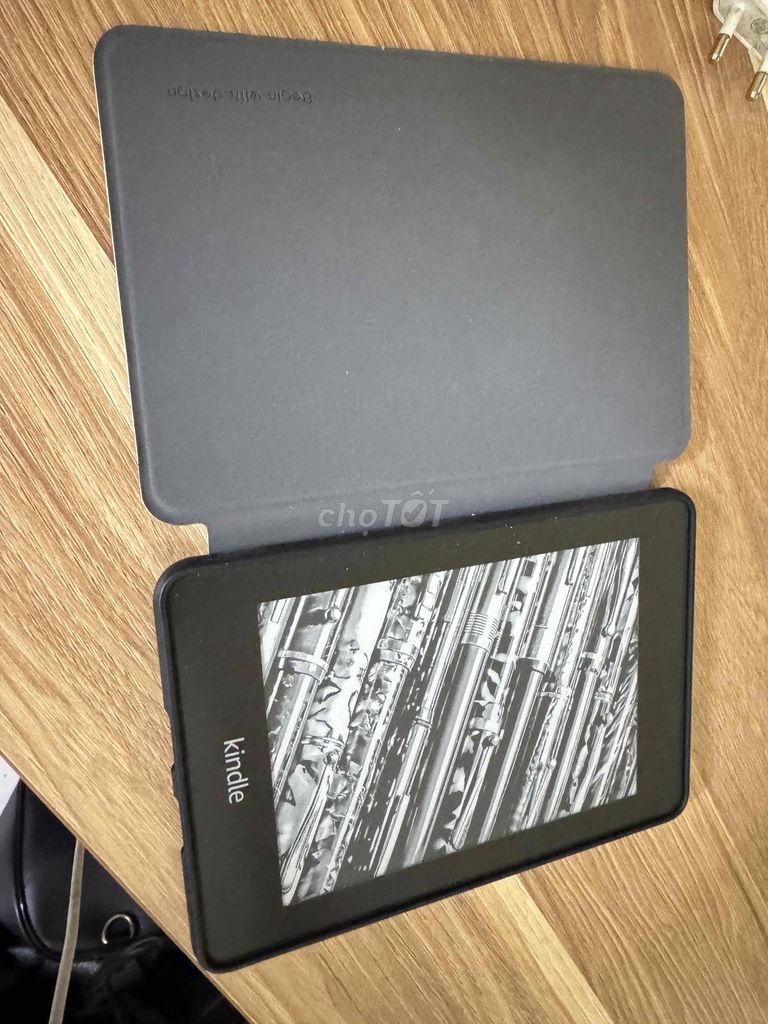 Máy đọc sách Kindle Paperwhite 4 8GB Đen Mới. Mua bán Máy tính bảng tại Quận Hoàng Mai Hà Nội được đăng bởi Dang hình 1