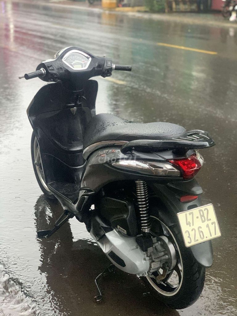 BÁN LIBERTY S BẢN ABS MÁY IGET ĐỜI MỚI CÓ TRẢ GÓP. Mua bán Xe máy tại Thành phố Buôn Ma Thuột Đắk Lắk được đăng bởi XE MÁY ĐÔNG TÚ hình 5