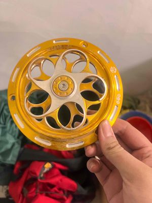 Ốp quạt gió Vespa Vison Kim loại Vàng. Mua bán Phụ tùng xe tại Thành phố Biên Hòa Đồng Nai được đăng bởi Phạm Phúc Nguyên