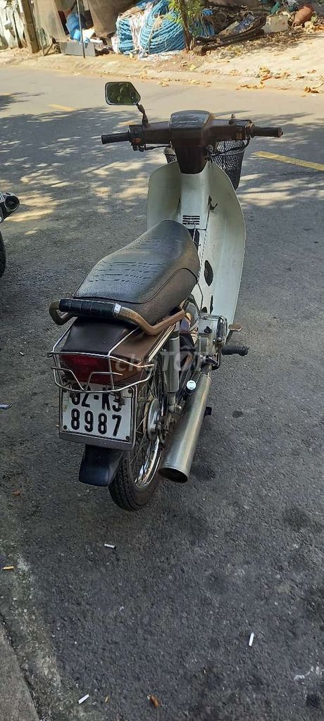 Honda Dream коричневая, белая