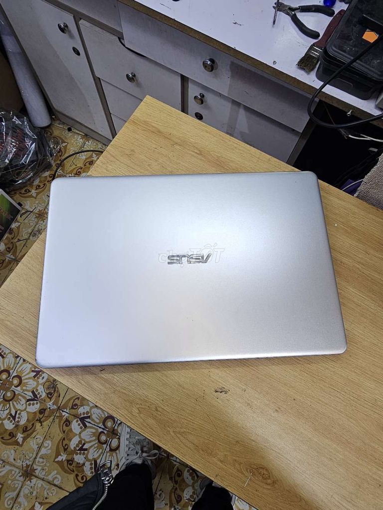 ASUS X510U I5 8250U/RAM8G/SSD 120G/15.6FHD