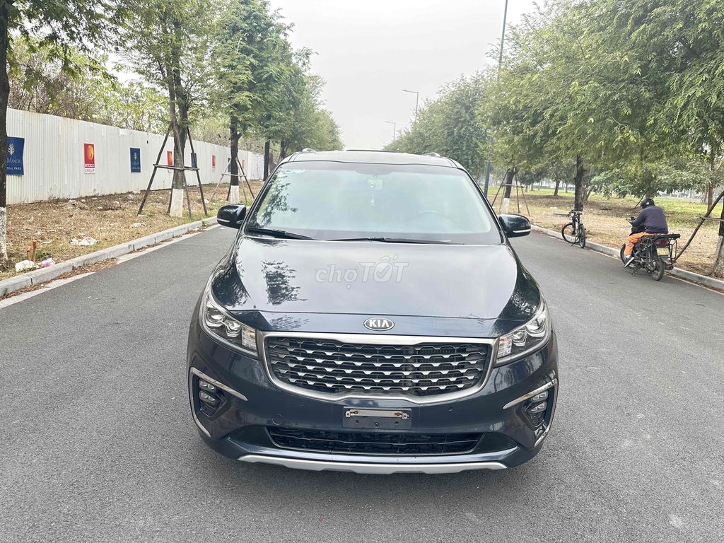 Kia Sedona 2018 2.2 DATH - 84000 km